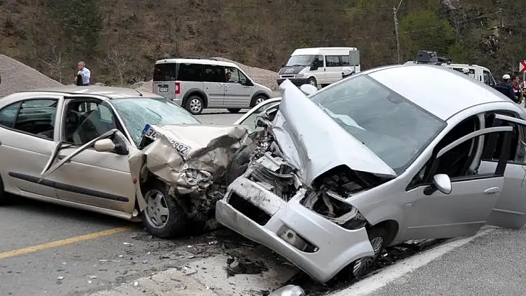 Ramazan Bayramı tatilinin 4'üncü gününde 647 trafik kazası meydana geldi