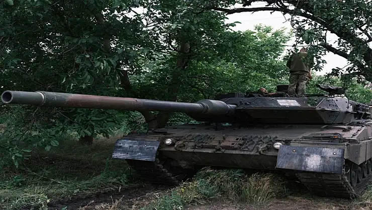 Rus Ordusu Leopard 2A6 Ele Geçirdi