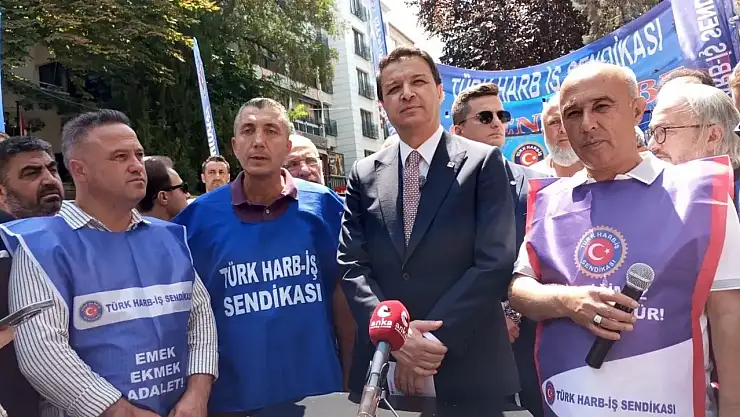 Saadet Partisi Genel Başkanı Arıkan'dan Savunma Sanayii İşçilerinin Emek Çadırı'na Ziyaret