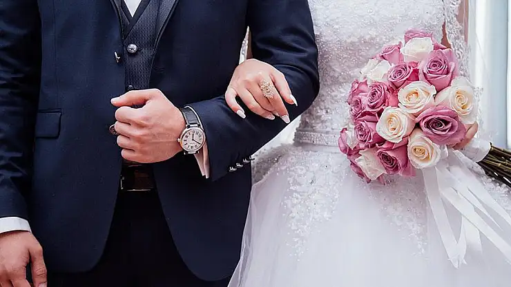 Sahte evlilik çetesine operasyon: 10'u nikah memuru 30 gözaltı
