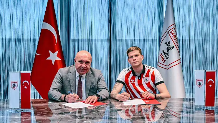 Samsunspor, Logi Tomasson ile 4+1 yıllık sözleşme imzaladı