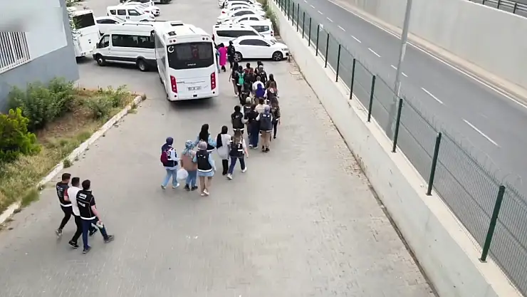Şanlıurfa merkezli 25 ilde 'dolandırıcılık' operasyonları: 41 kişi tutuklandı