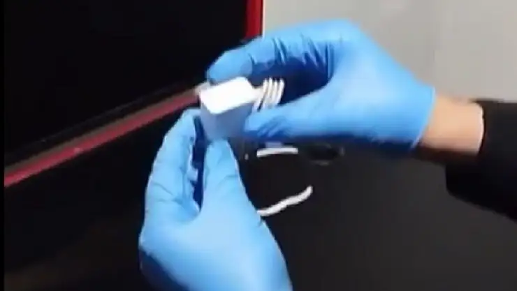 Şarj aletinde bulunan uyuşturucu şok etti