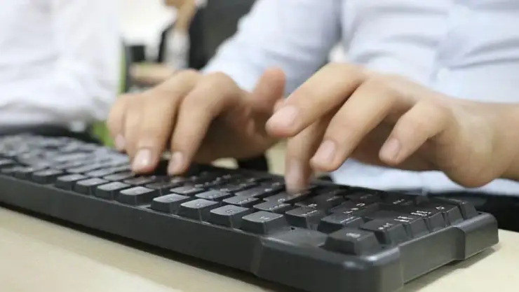 Savcının Şifresiyle Dosyaları Kapatan Katip Tutuklandı