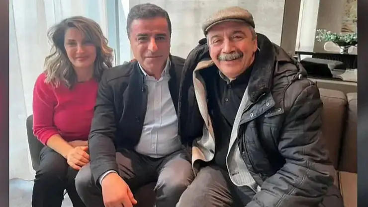 Selahattin Demirtaş, kalp krizi geçiren Sırrı Süreyya Önder'e cezaevinden mektup yazdı