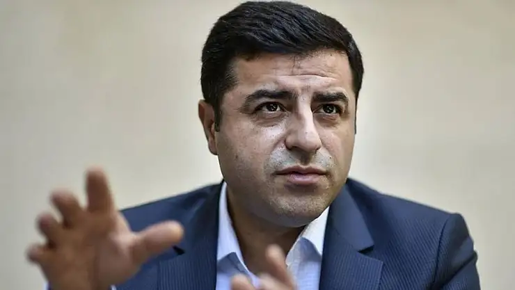 Selahattin Demirtaş'tan Devlet Bahçeli Ve Özgür Özel'e Teşekkür