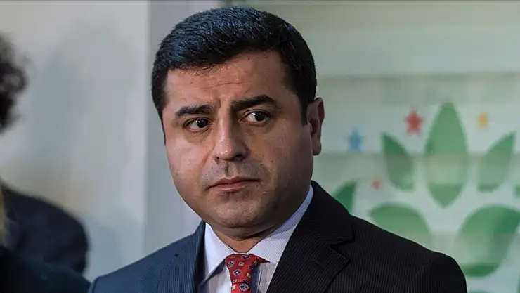Selahattin Demirtaş'tan 'Terörsüz Türkiye' sürecine ilişkin AK Parti-MHP ve DEM Parti eleştirisi