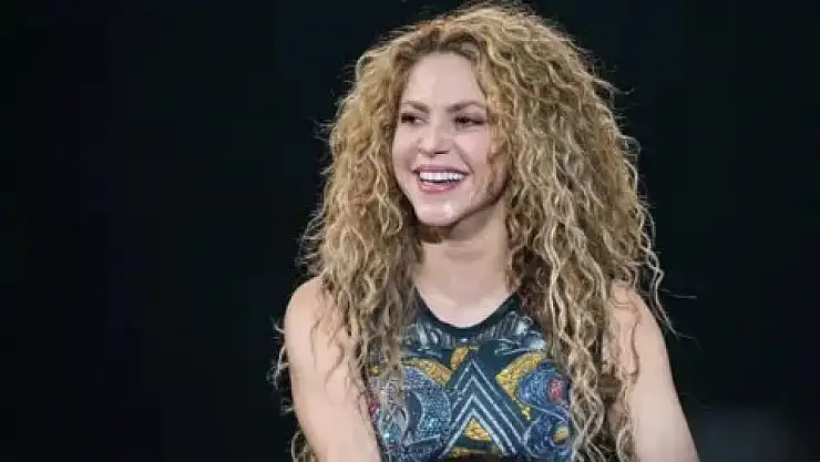 Shakira Hastaneye Kaldırıldı! Sevenlerine Mesaj Yayınladı