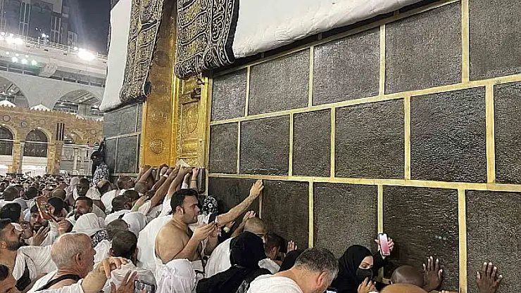 Sıcak Hava Kutsal Topraklarda Hacı Adaylarını Vurdu! 550 Hacı Adayı Hayatını Kaybetti