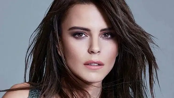 Simge Sağın alay konusu oldu