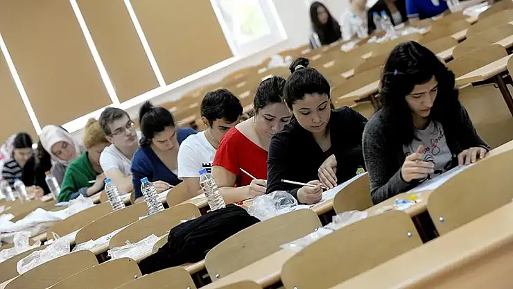 Sınav Günü Nüfus Müdürlükleri Açık Olacak