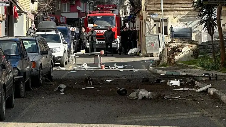 Sinir krizi geçiren şahıs evde ne bulduysa 5.kattan attı