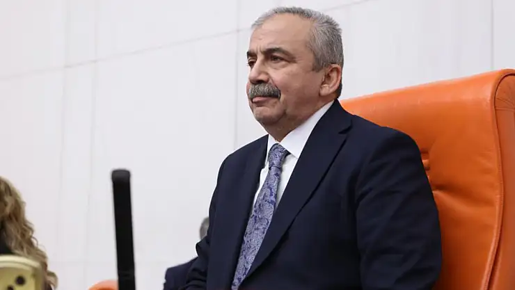 Sırrı Süreyya Önder Hayatını Kaybetti