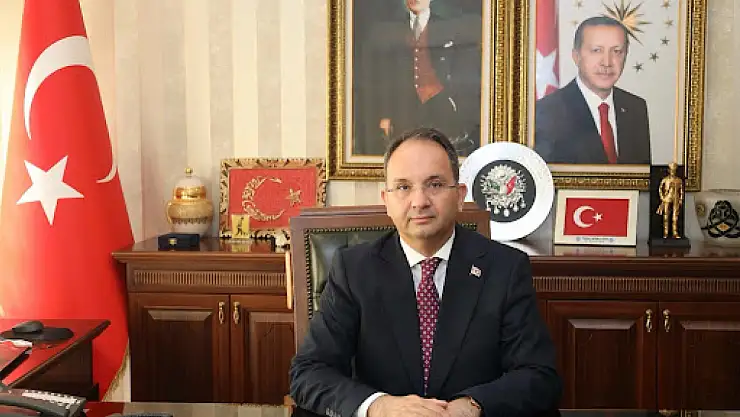 Şişli Belediyesi kayyumu Cevdet Ertürkmen belediye meclisinin tüm yetkilerine son verdi