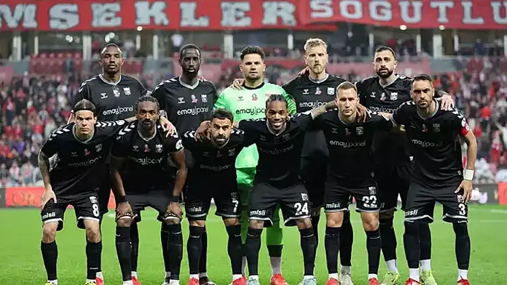 Sivasspor'dan 9 yıl sonra Süper Lig'e veda