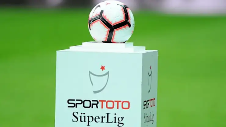 Süper Lig'de 2023-2024 Sezonunda Hangi Takım Ne Kadar Yayın Geliri Elde Etti?