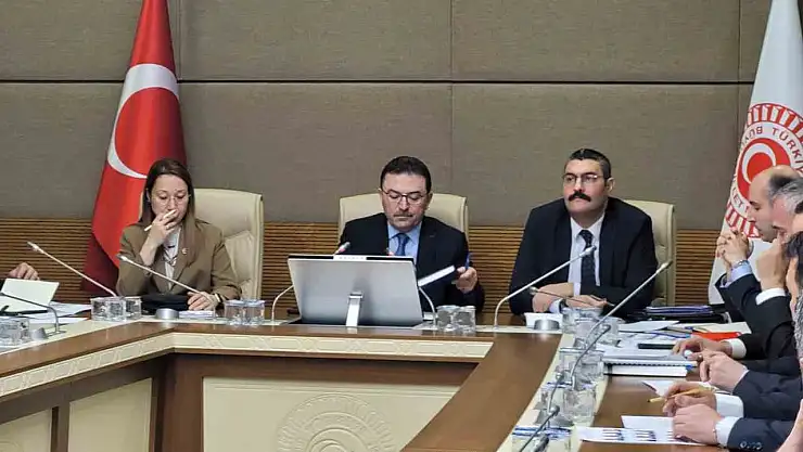 TBMM Kartalkaya Kayak Merkezi'ndeki Otel Yangınını Araştırma Komisyonu Toplandı
