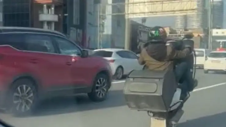 Tek teker üzerinde gitmenin cezası bin 387 TL