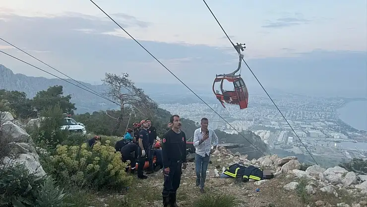 Teleferikte Mahsur Kalan 174 Kişi Başarı İle Kurtarıldı