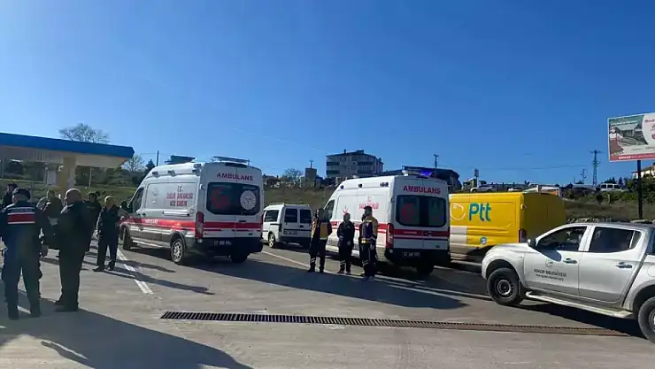 TIR'a arkadan çarpan öğretmen öldü