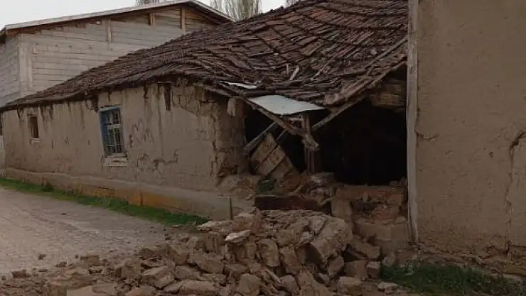 Tokat'ta Arka Arkaya Deprem! Bu kez 4.4'le Sallandı