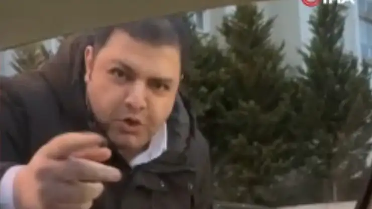 Trafik magandası, kadın sürücüye böyle saldırdı