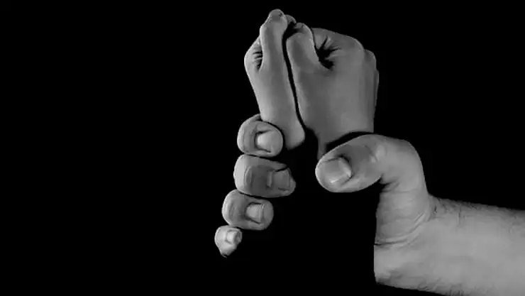 Turhan Çömez'den kan donduran iddia: 5 yaşındaki kız çocuğu tecavüz edilip boğulmuş!