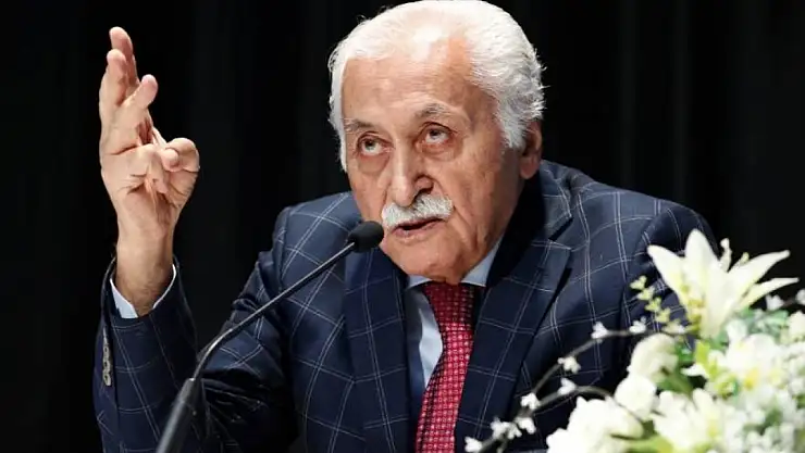 Türk edebiyatının Usta İsmi Yavuz Bülent Bakiler Vefat Etti