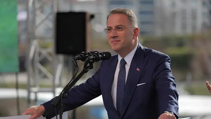 Tutuklu Belediye Başkanı Murat Çalık'ın boynunda kitle bulundu