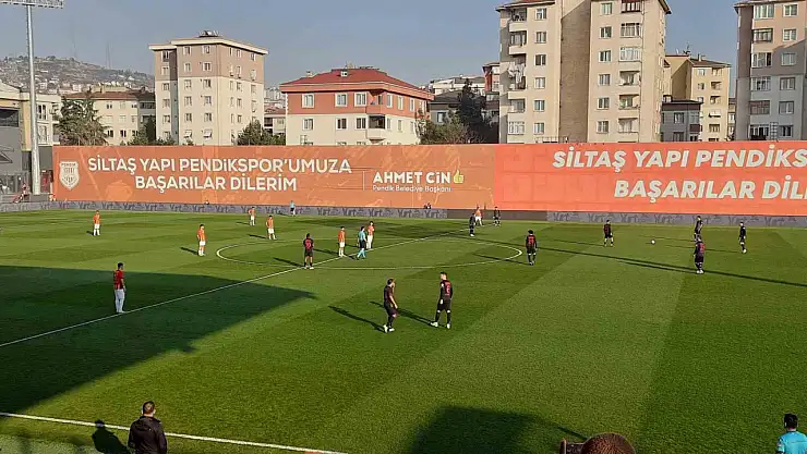 Ücretlerini Alamayan Yeni Malatyasporlu Futbolculardan Protesto