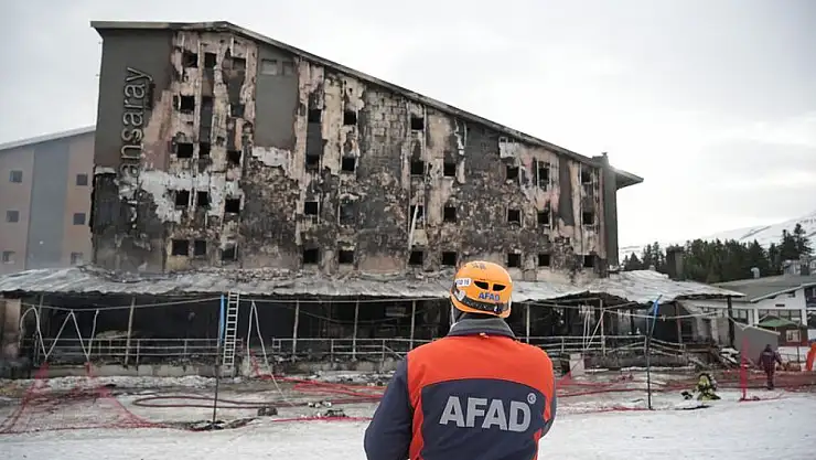 Uludağ'da Kervansaray Otel'de yangın: Milli sporcu ve ailesi can verdi!