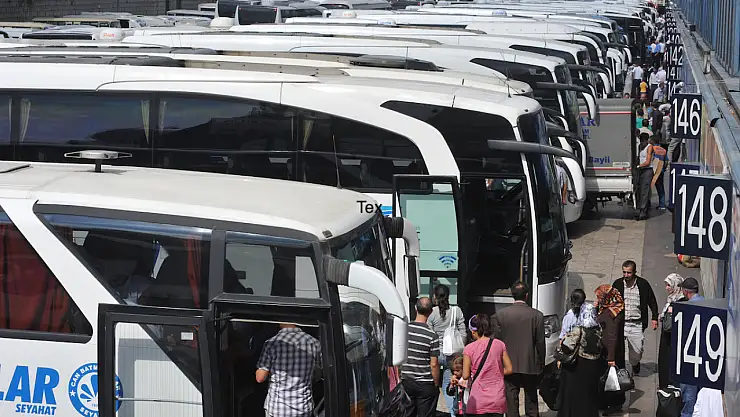 Uzmanından Kritik Uyarı! Uzun Süren Yolculuklarda Ölüm Riski