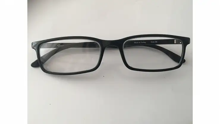 Uzmanlar açıkladı: Dinlendirici gözlük diye bir şey yok