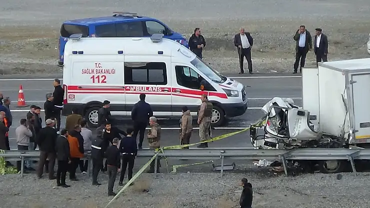 Van'daki feci kazada hayatını kaybedenlerin kimlikleri belli oldu