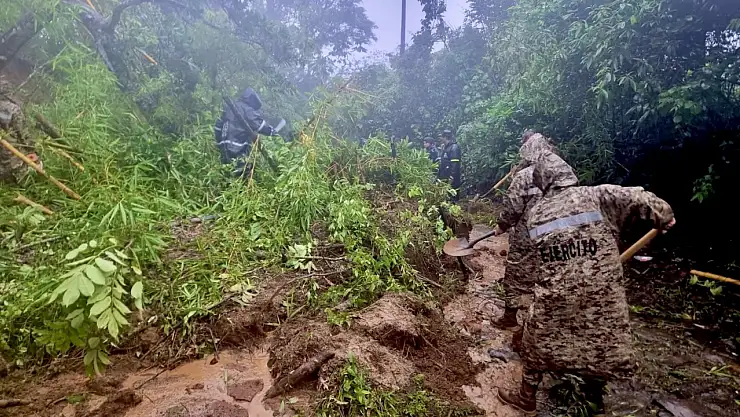 Yağışlar Can Aldı! 30 Ölü