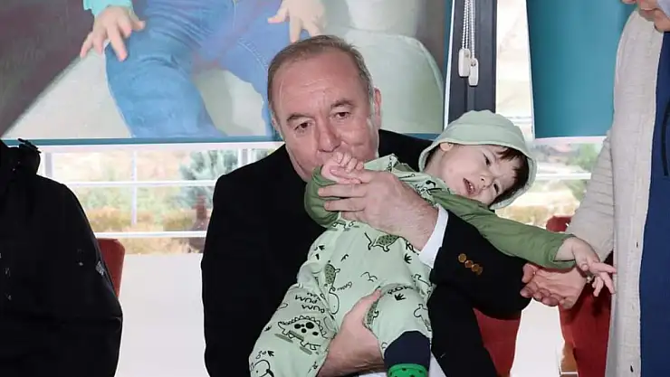 Yaşaması için gerekli 1 milyon 800 bin dolar toplandı