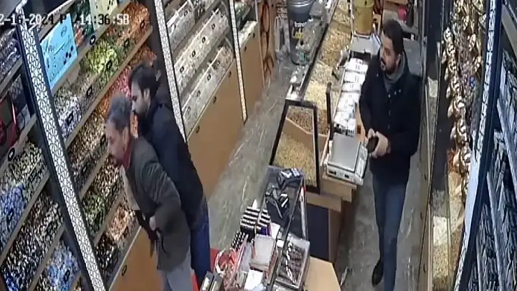 Yediği Şeker Sonu Oluyordu! Heimlich Manevrasıyla Kurtuldu