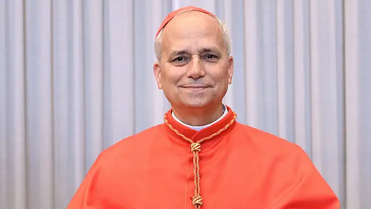 Yeni papa Kardinal Robert Prevost oldu