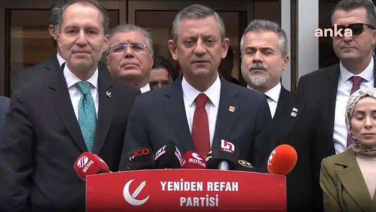 Yeniden Refah Partisi'ni ziyaret eden Özel'den Öcalan'ın Çağrısına Dikkat Çeken Yorum