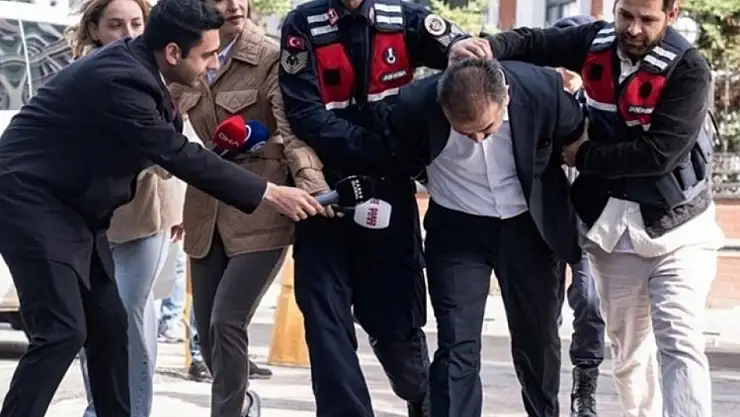 Yenidoğan Çetesi davasında Fırat Sarı'nın avukatı duruşmadan polis eşliğinde çıkarıldı