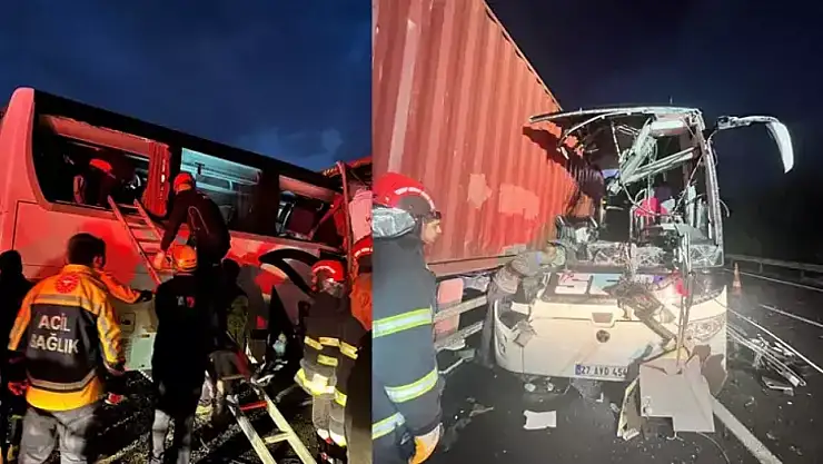 Yolcu otobüsü, otoyolda TIR'a çarptı 6 ölü, 11 yaralı