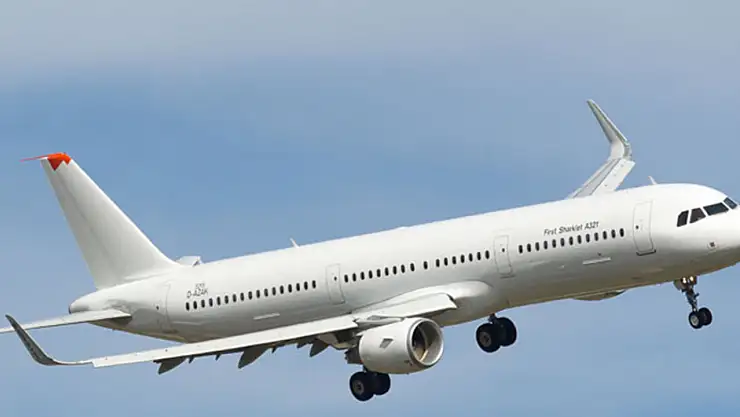 Yolcu uçağı acil iniş yaptı 9 yaralı