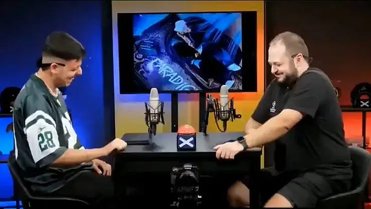 Youtube'daki 'Soğuk Savaş' kanalına soruşturmada Boğaç Soydemir ve Enes Akgündüz, gözaltında!