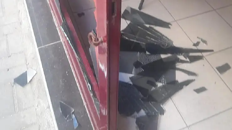 YRP Polatlı seçim bürosuna saldırı