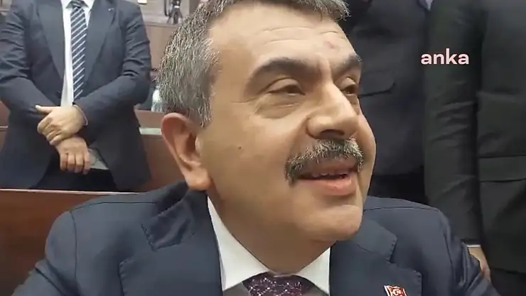 Yusuf Tekin'den Özgür Özel'in 'Türkiye'nin bir sonraki cumhurbaşkanına darbe yapılıyor' sözlerine tepki