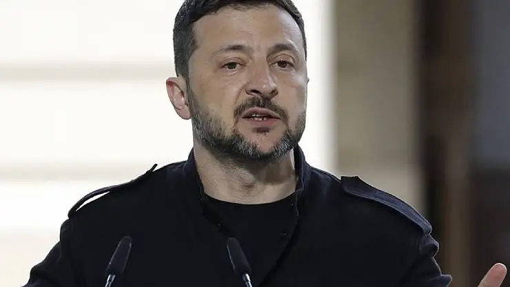 Zelenskiy: 'Ukraynalılar topraklarını işgalcilere hediye etmeyecek'