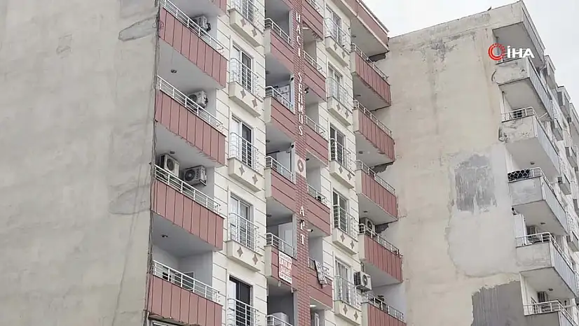 Anne, baba ve 5 yaşındaki çocukları silahla vurulmuş halde ölü bulundu