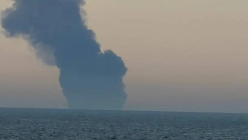 Kandıra açıklarında gemi yangını: Çok sayıda ekip sevk edildi