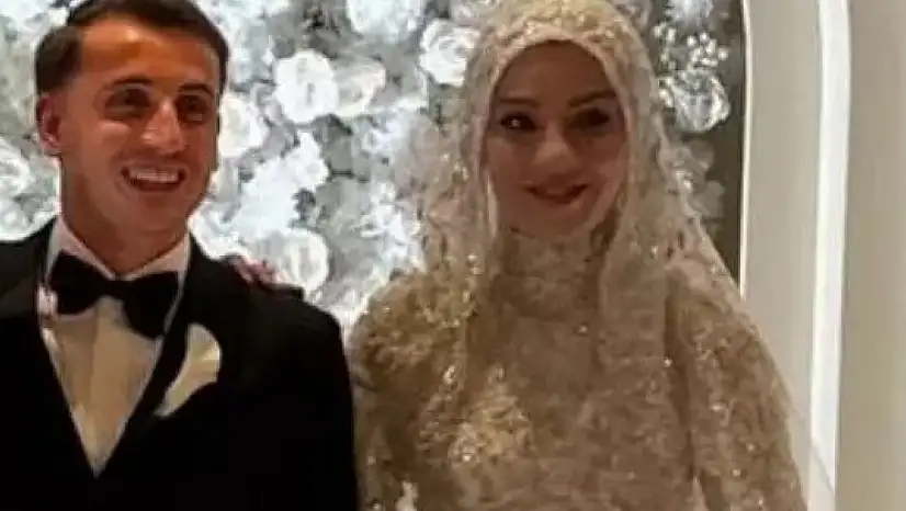 Kerem Aktürkoğlu, Ceren Azak ile dünya evine girdi