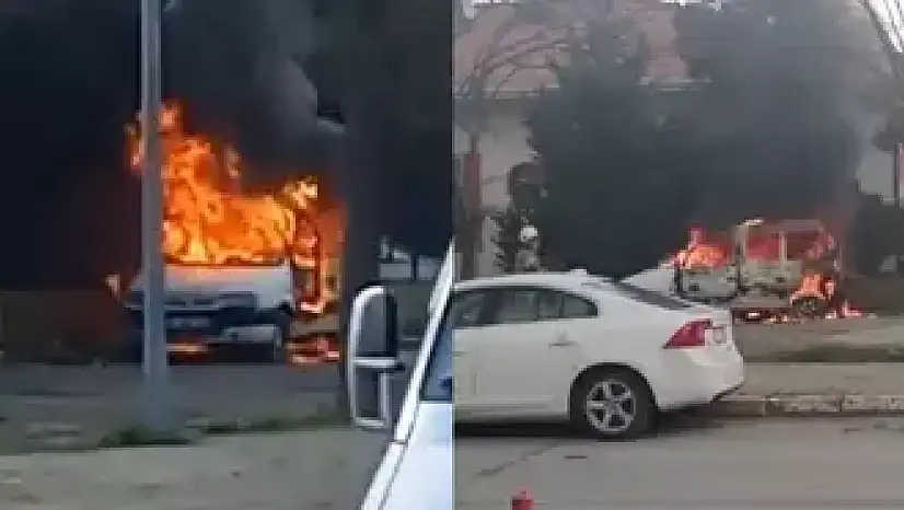 Park halindeki  araç alev alev yandı